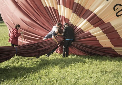 Ballonfahrt - Landung - Ballonhotel Thaller